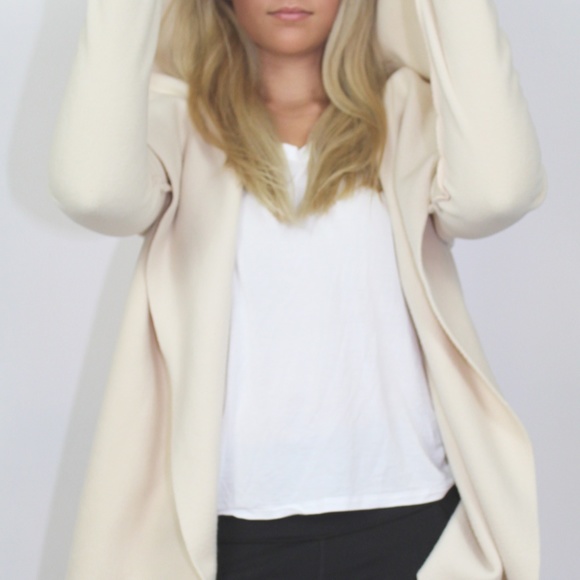 Cozy Yoga Wrap - Picture 3 of 3